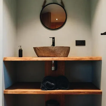 Les Des Pierreux